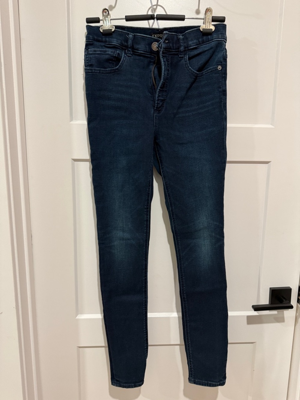 Express Women's Skinny Jeans in Dark Blue Wash